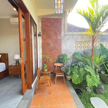 Pondok Galuh Rice Field&Garden View by EPS