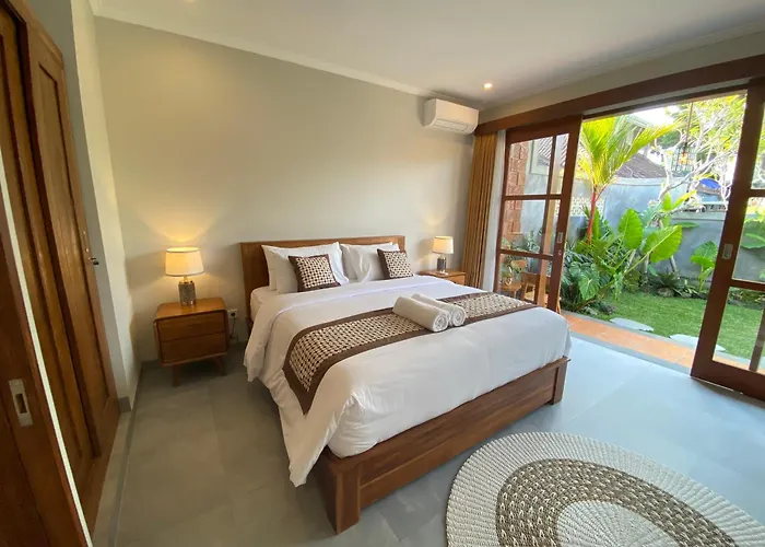 Gasthuis Galuh Rice Field And Garden View By Eps